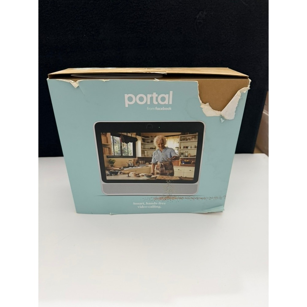 Facebook Portal 10.1" Smart Video Calling Alexa White B81AO1WUS Gen 1 NIB